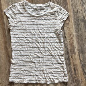Universal thread women’s top - xs